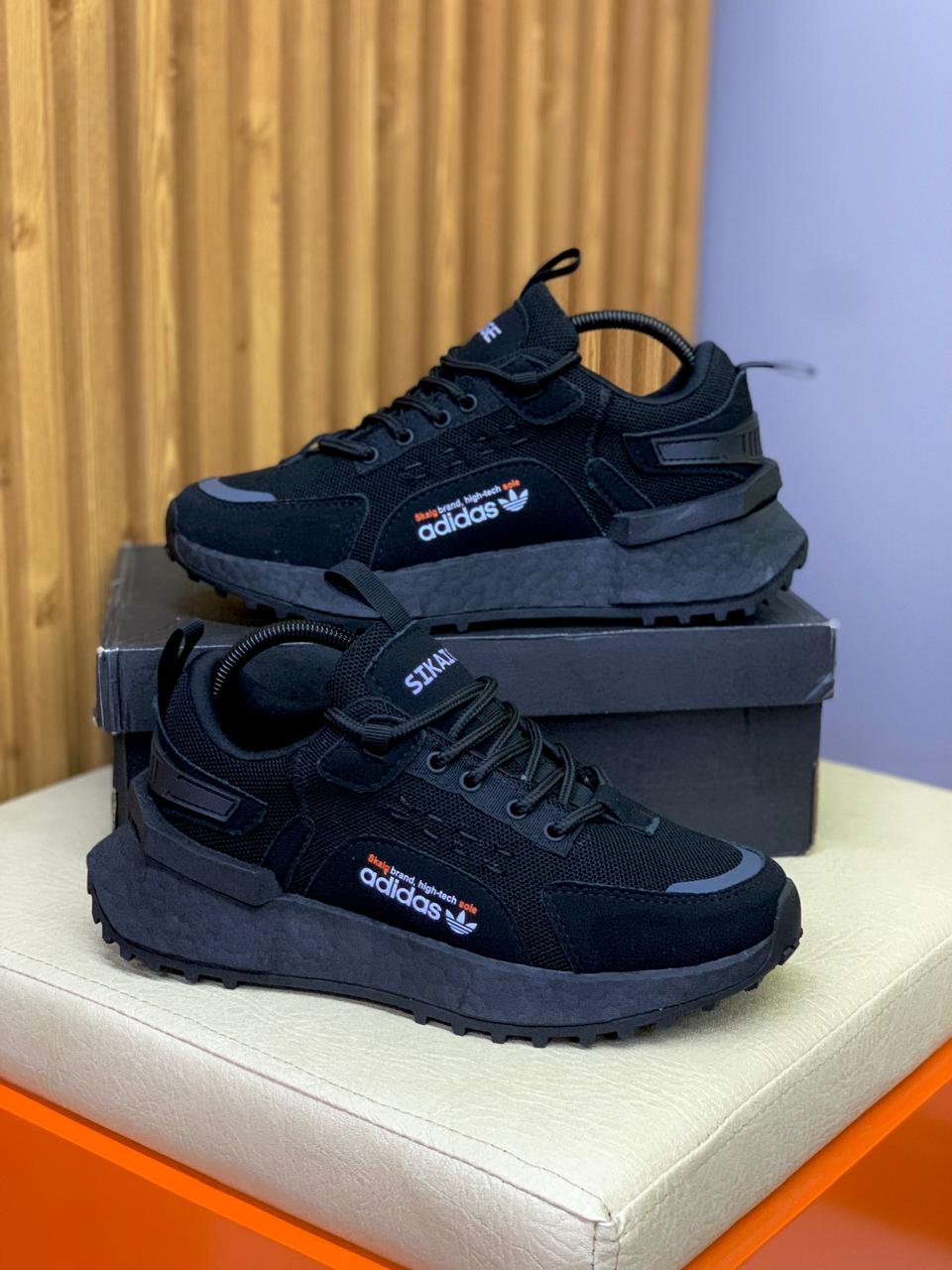 adidas sikaige