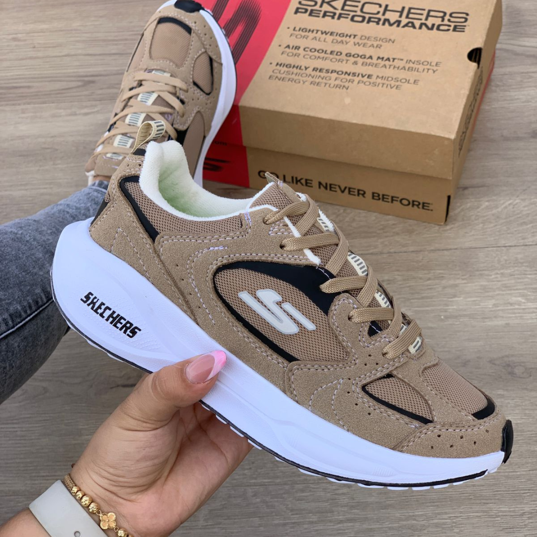 SKECHERS