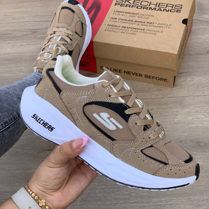 SKECHERS